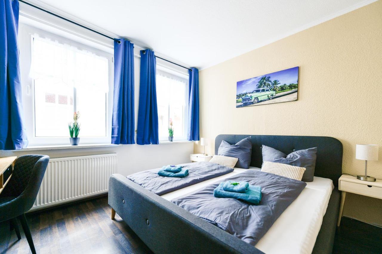 Fuerst-Pueckler-Apartment_Bis 6 Personen_Waschmaschine_Kueche_2X Parkplaetze_Terrasse_Netflix 科特布斯 外观 照片