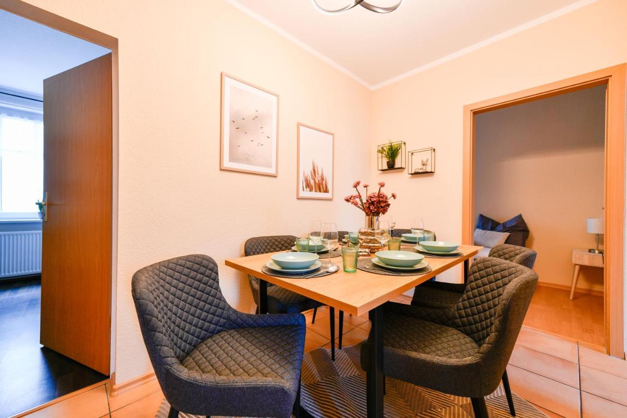Fuerst-Pueckler-Apartment_Bis 6 Personen_Waschmaschine_Kueche_2X Parkplaetze_Terrasse_Netflix 科特布斯 外观 照片
