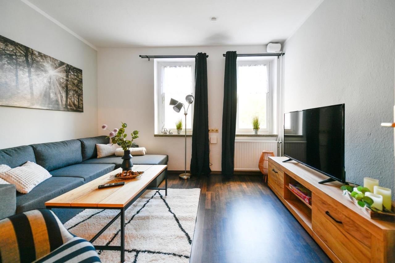 Fuerst-Pueckler-Apartment_Bis 6 Personen_Waschmaschine_Kueche_2X Parkplaetze_Terrasse_Netflix 科特布斯 外观 照片