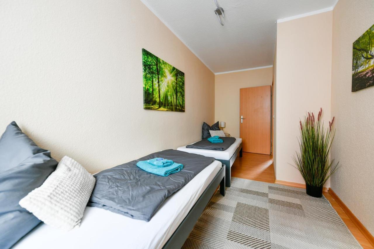 Fuerst-Pueckler-Apartment_Bis 6 Personen_Waschmaschine_Kueche_2X Parkplaetze_Terrasse_Netflix 科特布斯 外观 照片